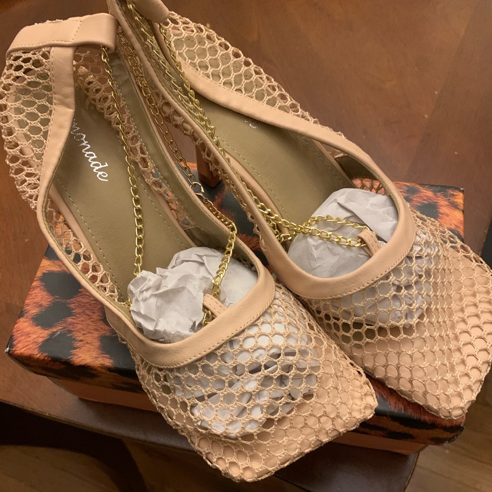 COPY - Nude Fishnet heel